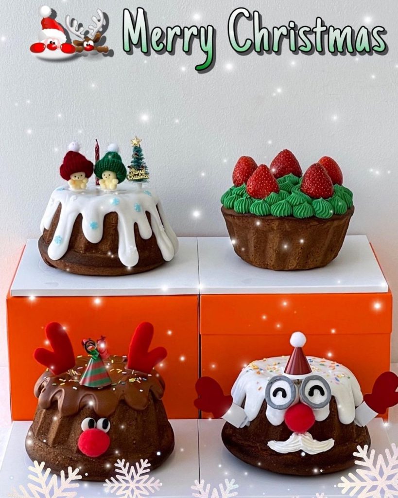 Images of Christmas Cakes