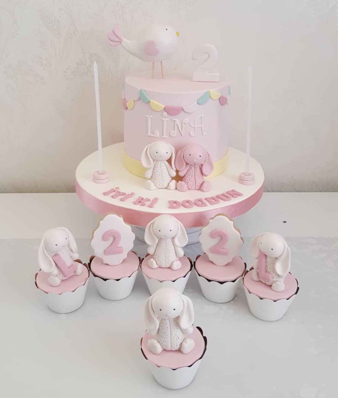 [New Designs] Rabbit Cake Designs and Images for 2024