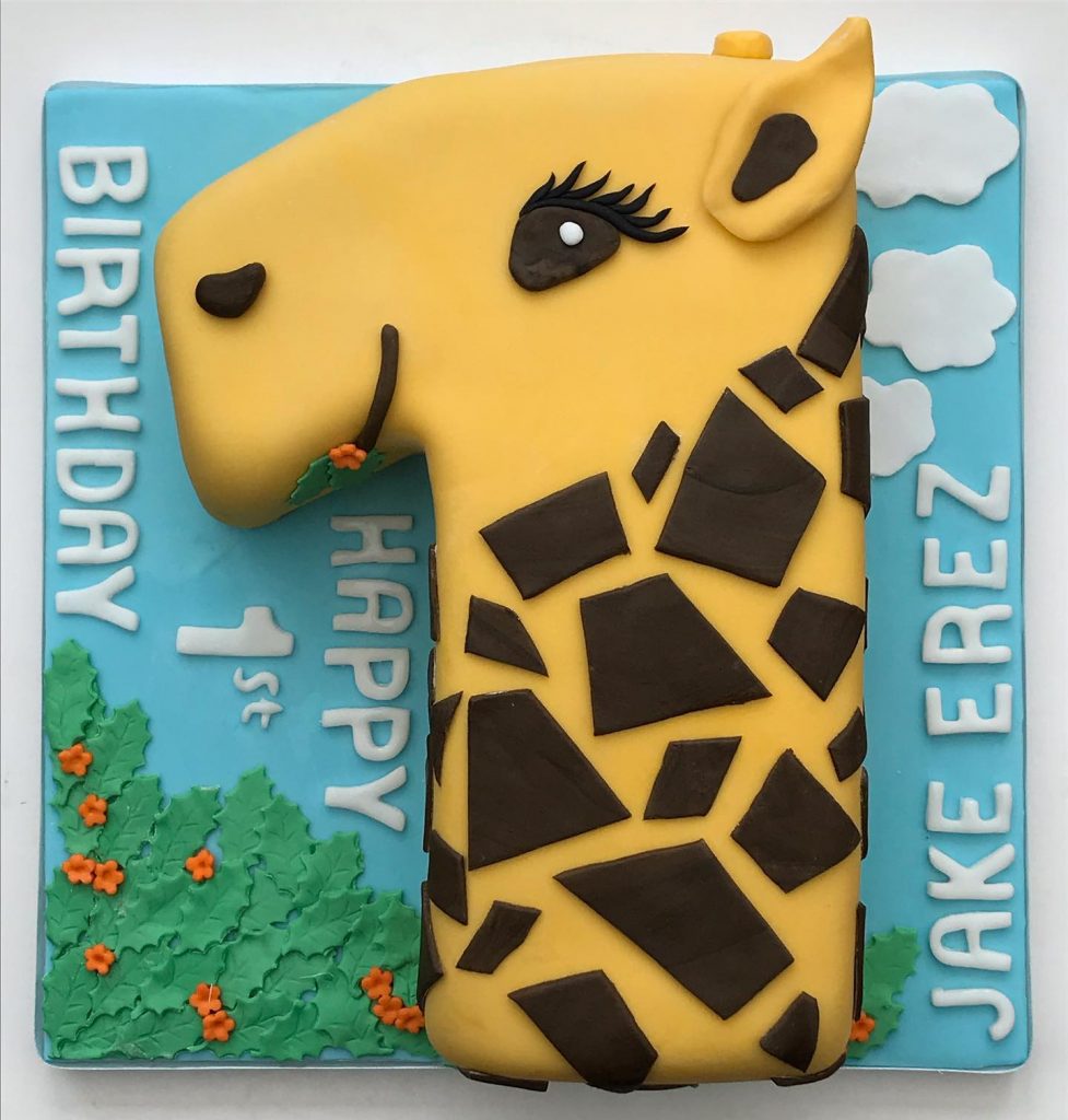 Giraffe printed cakes