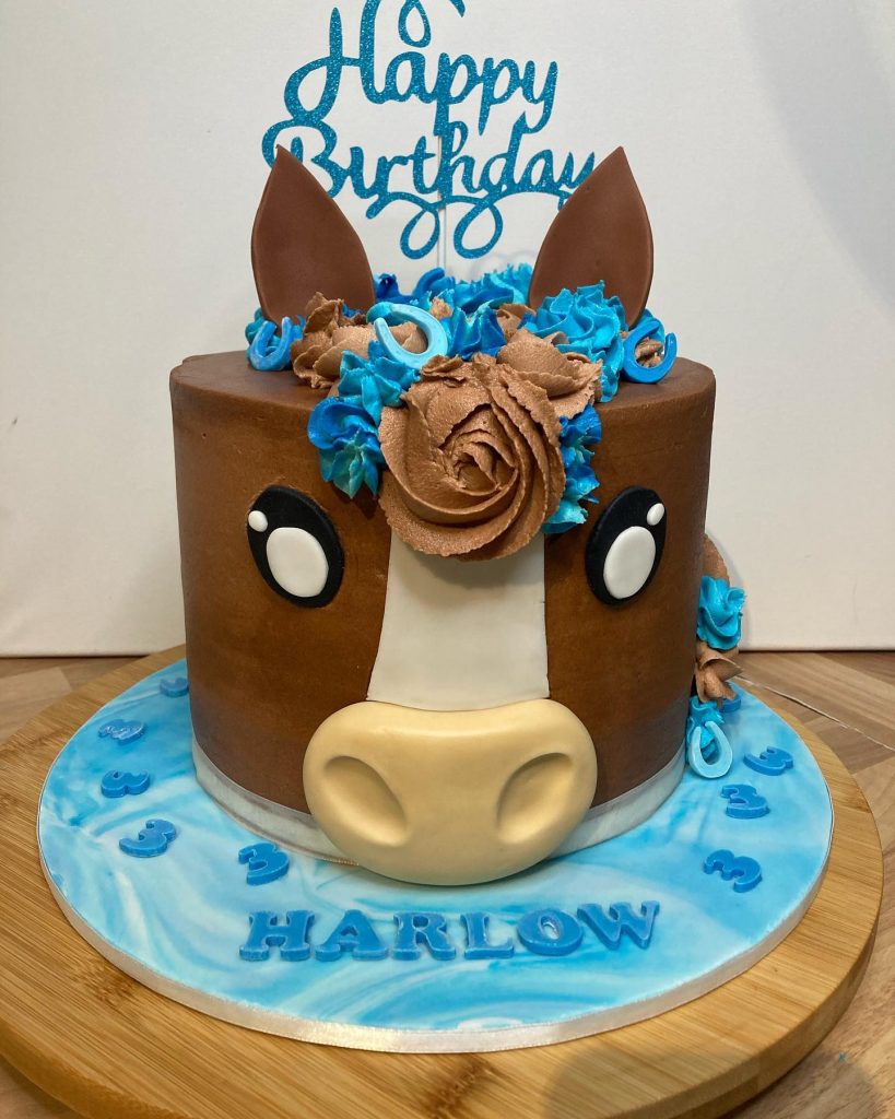 Horse Cakes Images 2