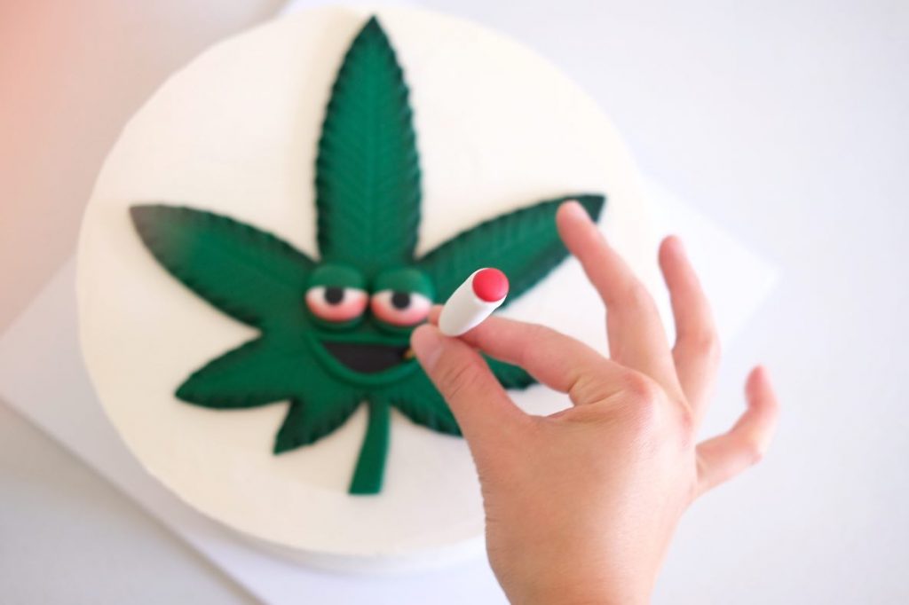 Marijuana Plant Cakes