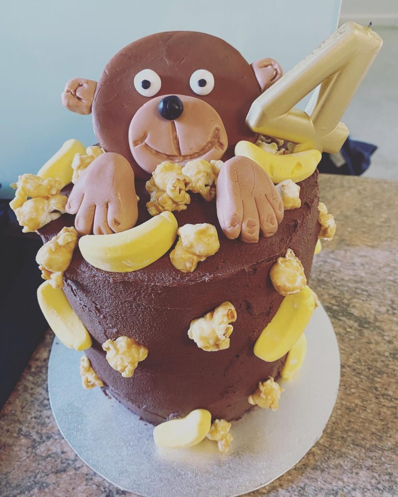 Monkey Cake Topper 2