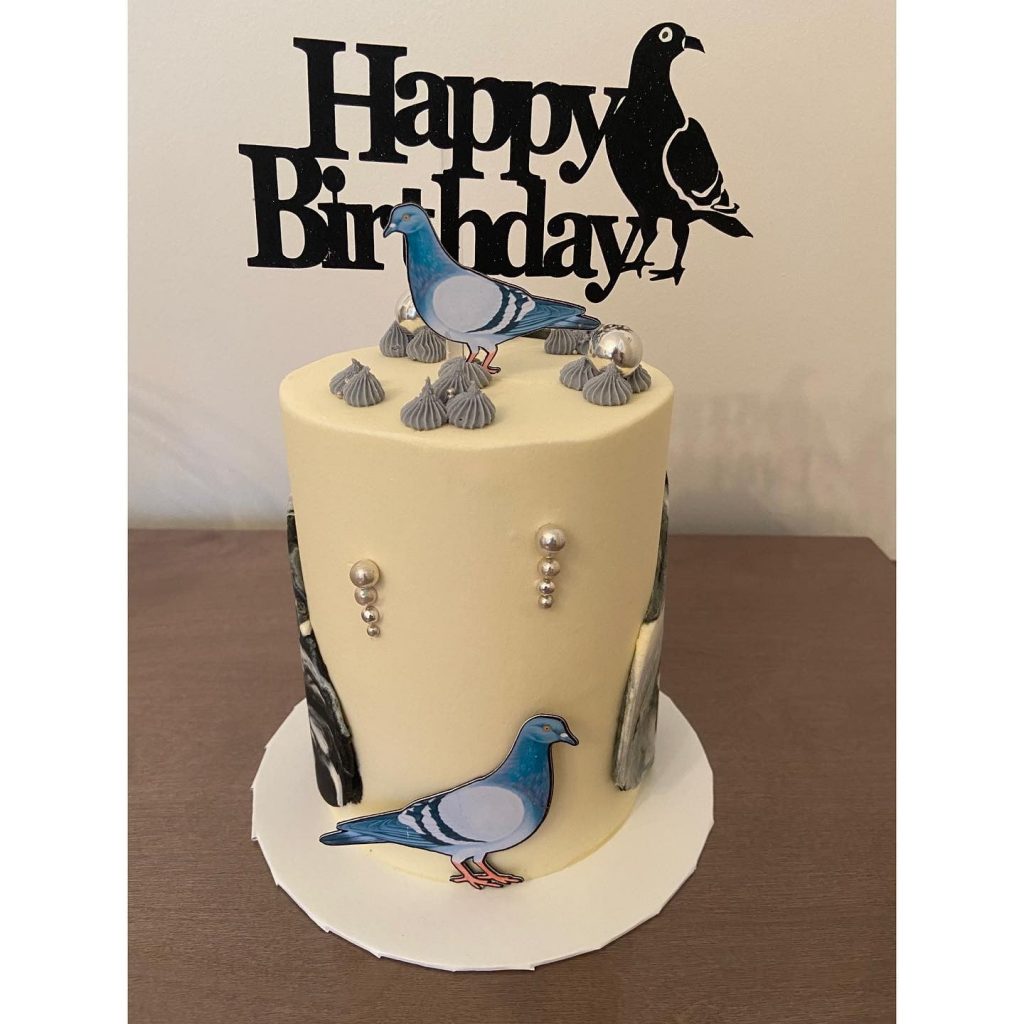 pigeon cake topper 2
