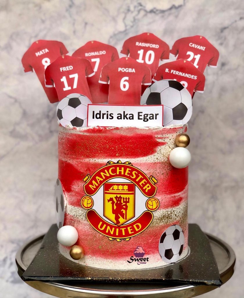 soccer cakes for adults2