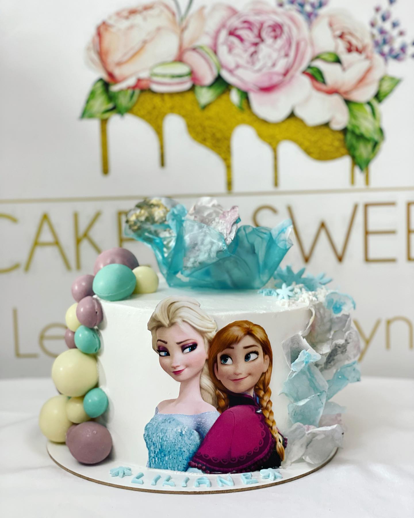 [Latest] 14 Disney Elsa Doll Cake Designs Decoration Ideas in 2024