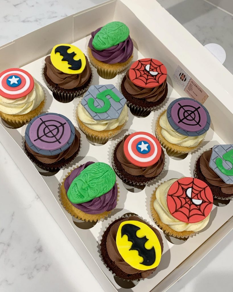 Hawkeye Cupcake Designs