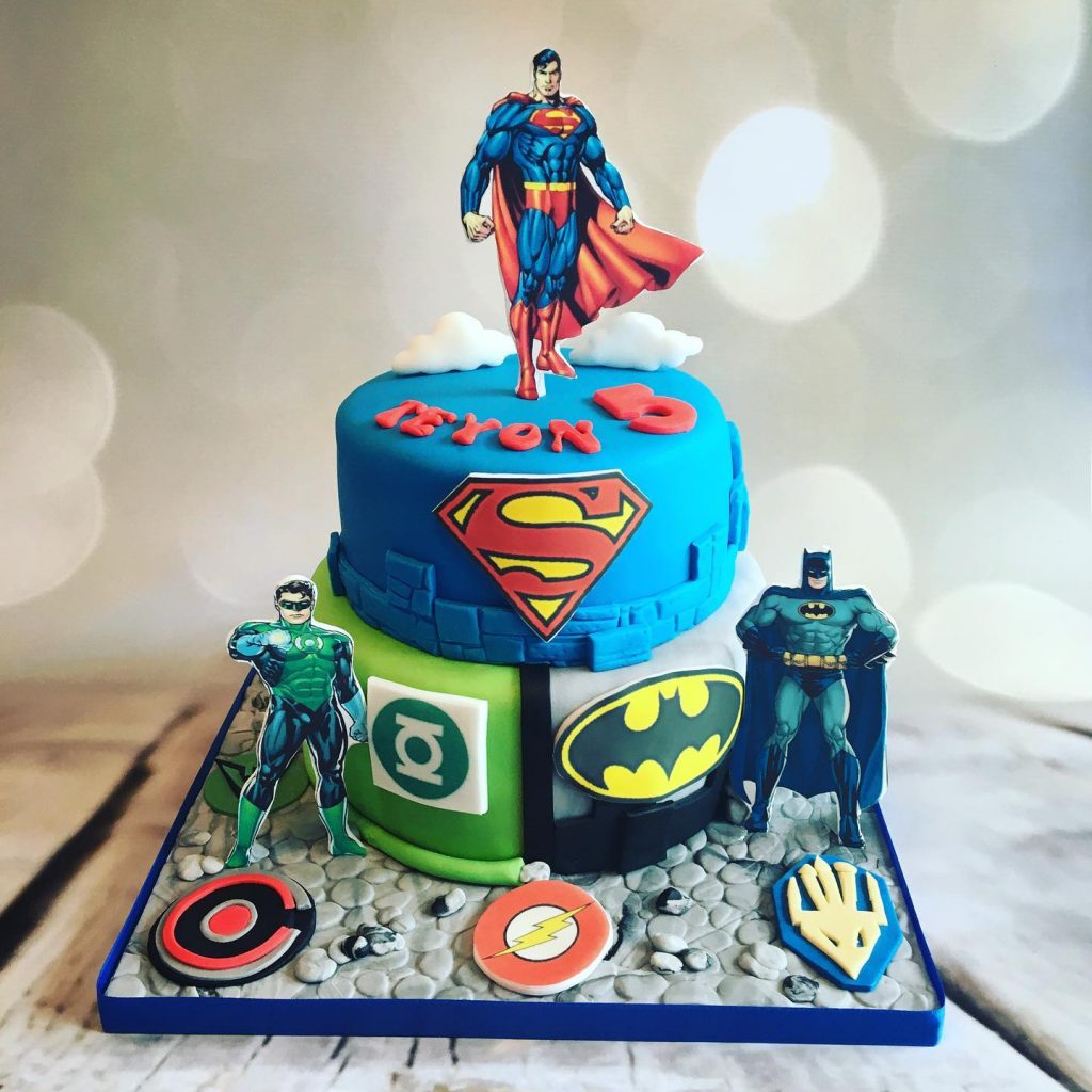 Justice League Party Cake Designs2
