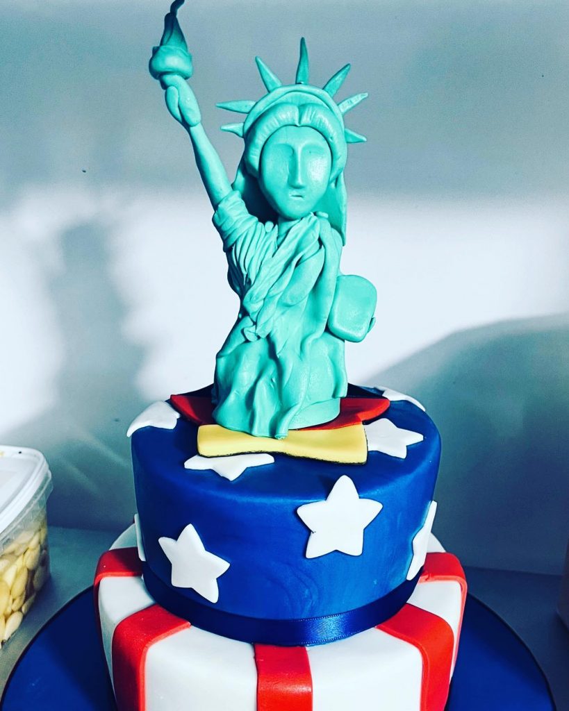 Statue of Liberty Cake Pictures