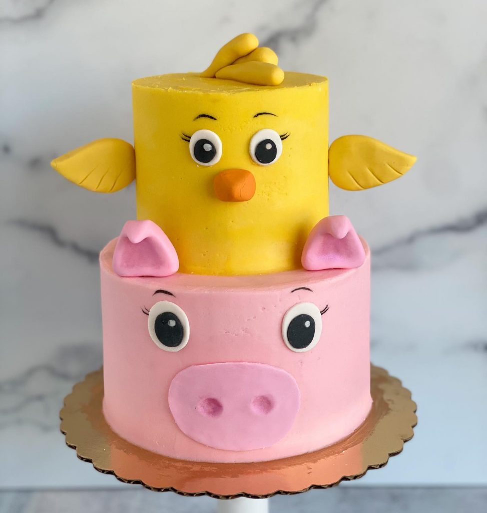 Chicken Themed cakes 2