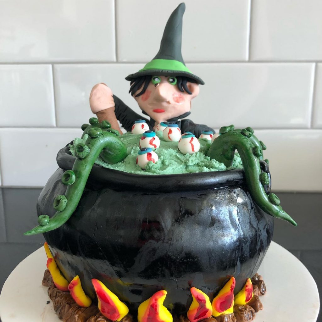 Goblin Cake Topper 2