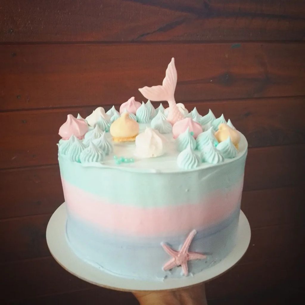 Simple Mermaid Cake Design2