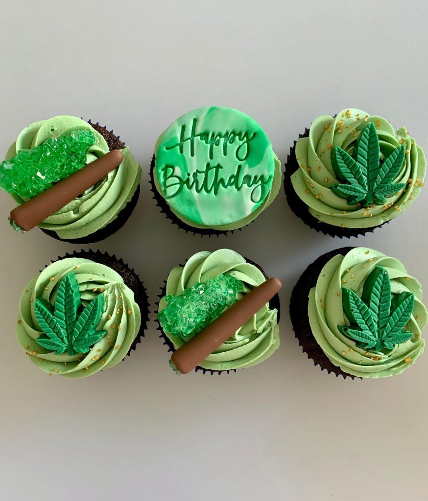 Weed Cupcake Design2