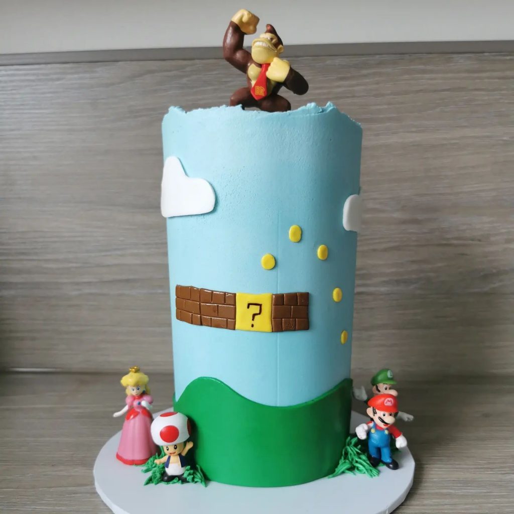 Simple Mario Cake Designs2