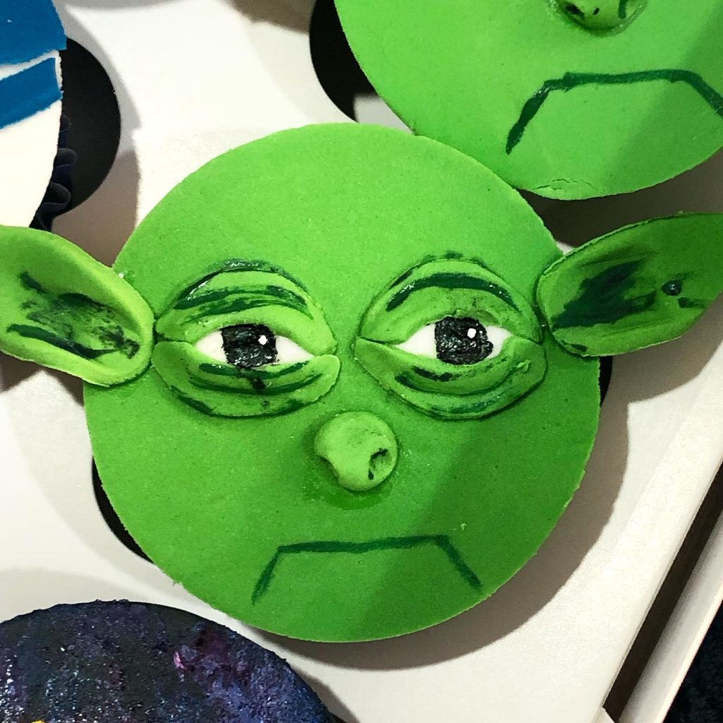 Yoda Cakes How to Make 2