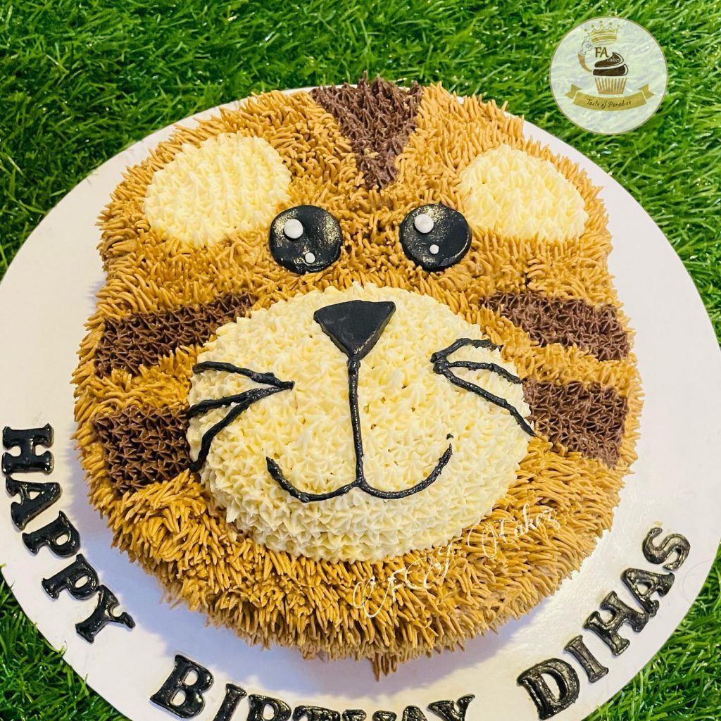 Lion Birthday Cake 2