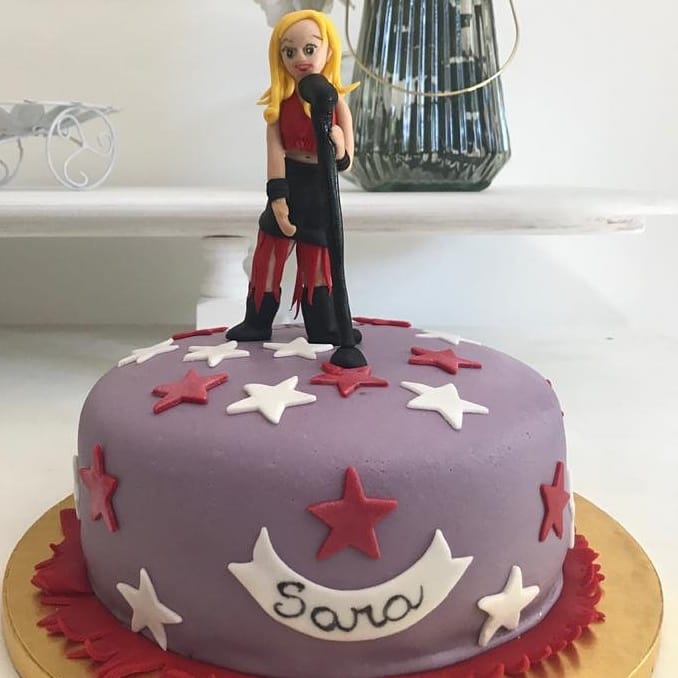 Shakira Cake Topper