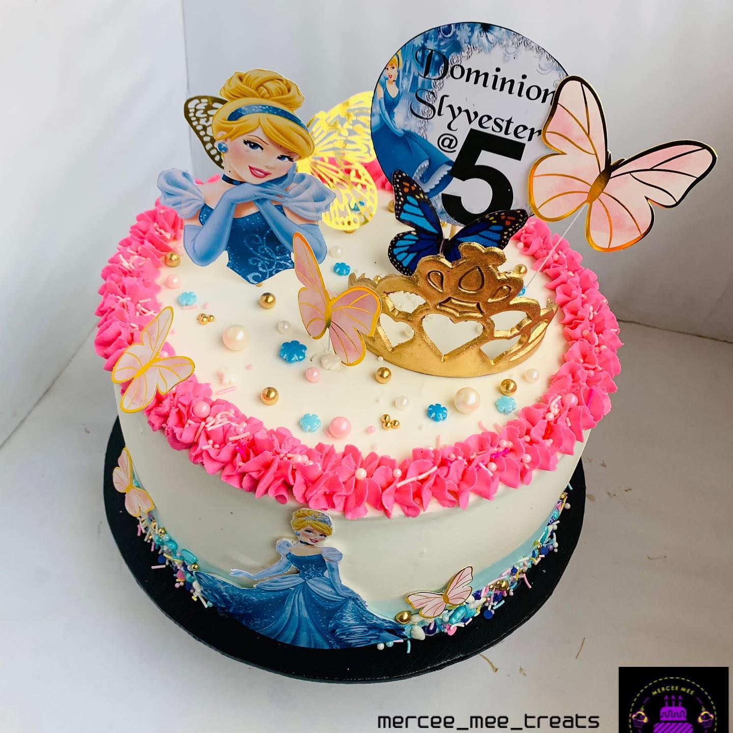 [Updated] 17 Cinderella Cake Designs Ideas Decorations in 2024