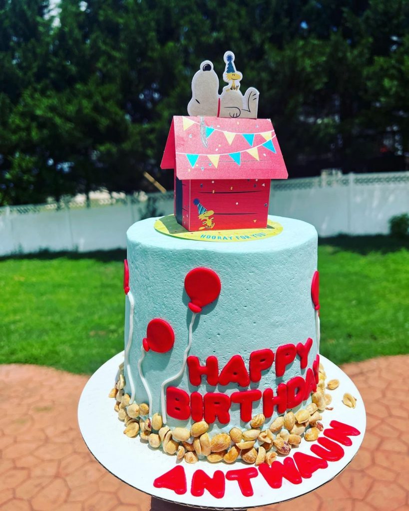 Snoopy Birthday Cake Images 2