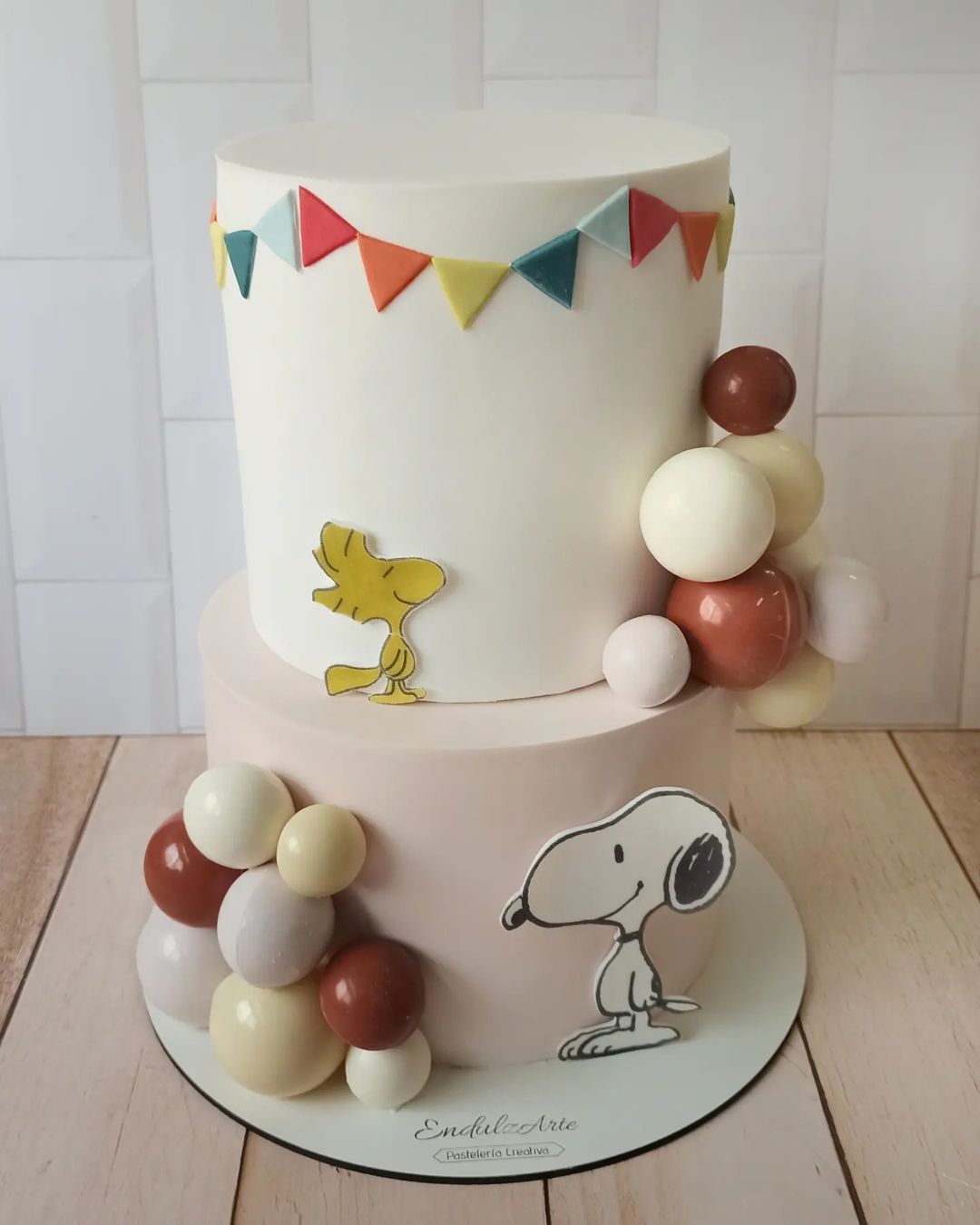 [Latest] 12 Snoopy Cake Designs Ideas Decorations in 2024