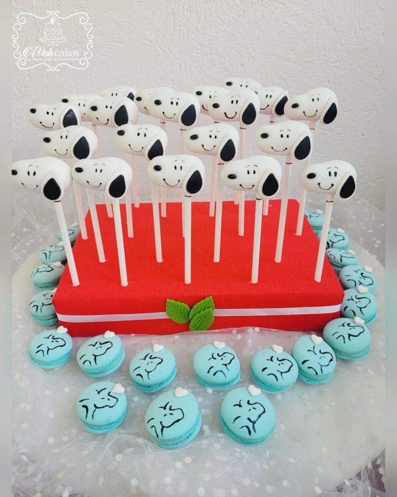 Snoopy Cake Pops 2