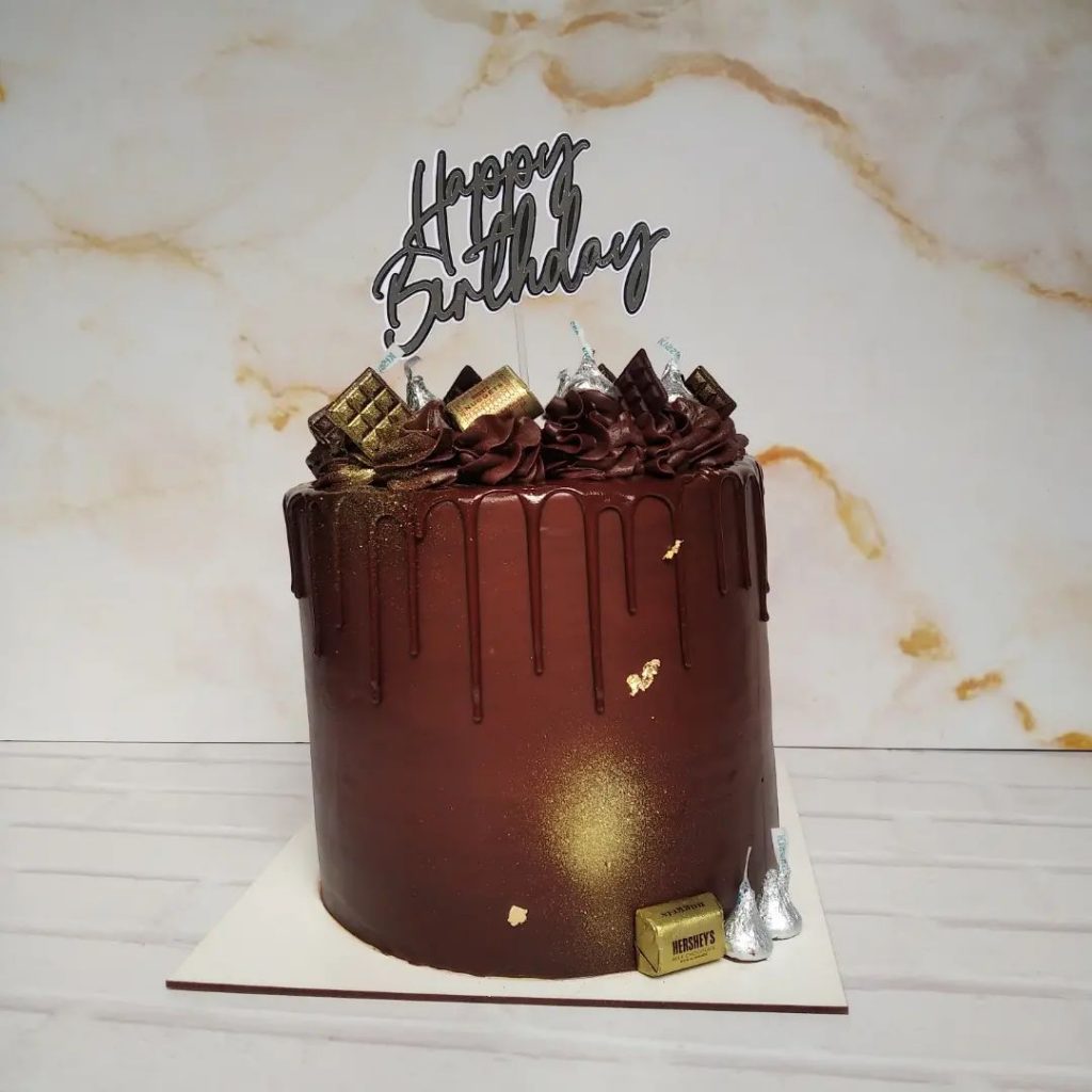 Chocolate Drip Cake Design