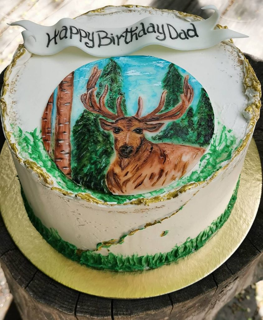 Simple Elk Cake Design