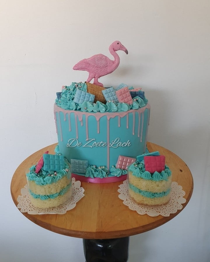 Pelican Cake Ideas 2