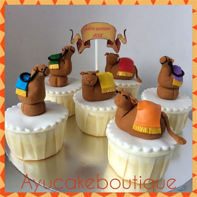 Camel Cupcakes