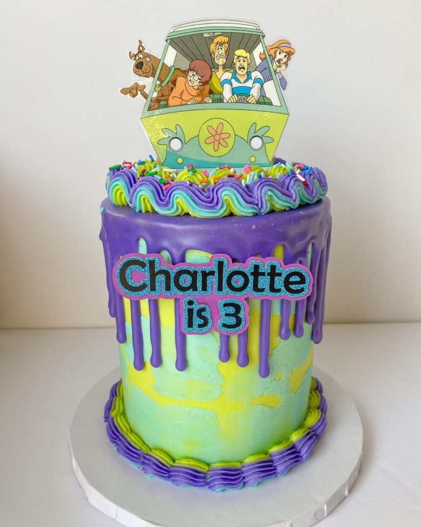 Scooby Doo Mystery Machine Cake 2