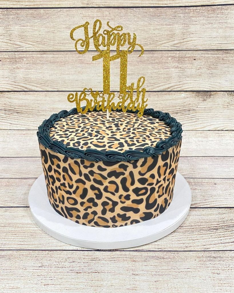 Cheetah Cake Design