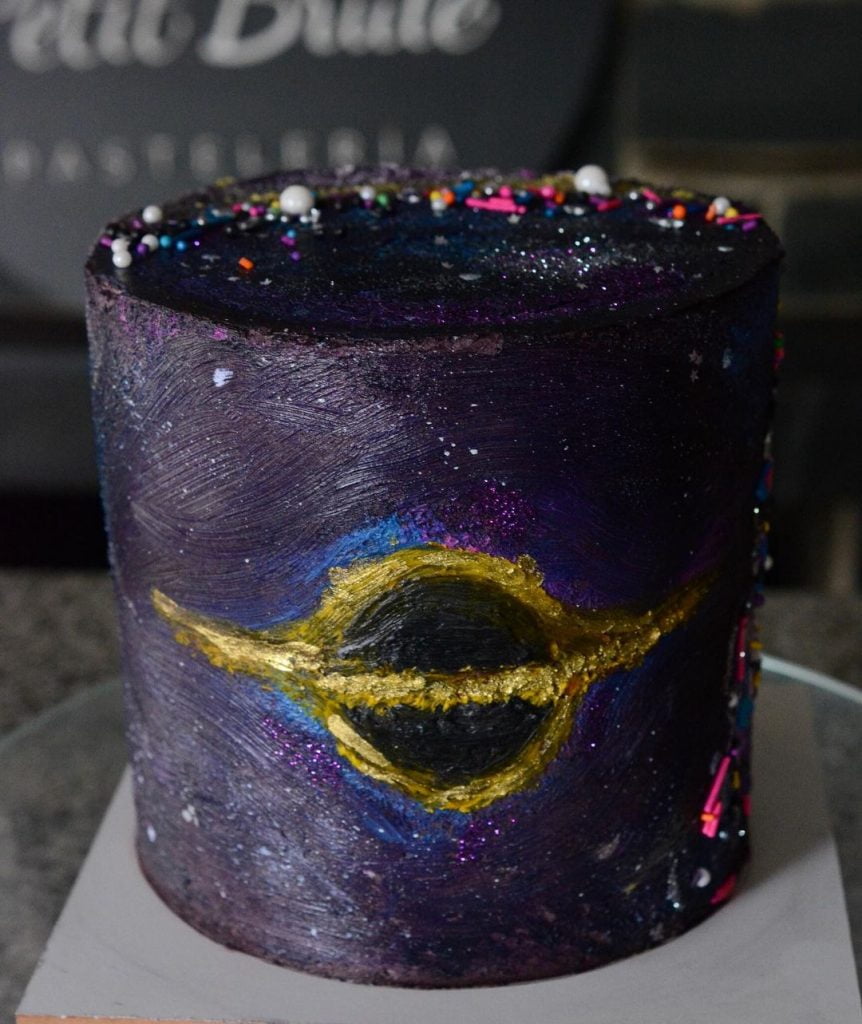 Interstellar Cake Decoration Ideas