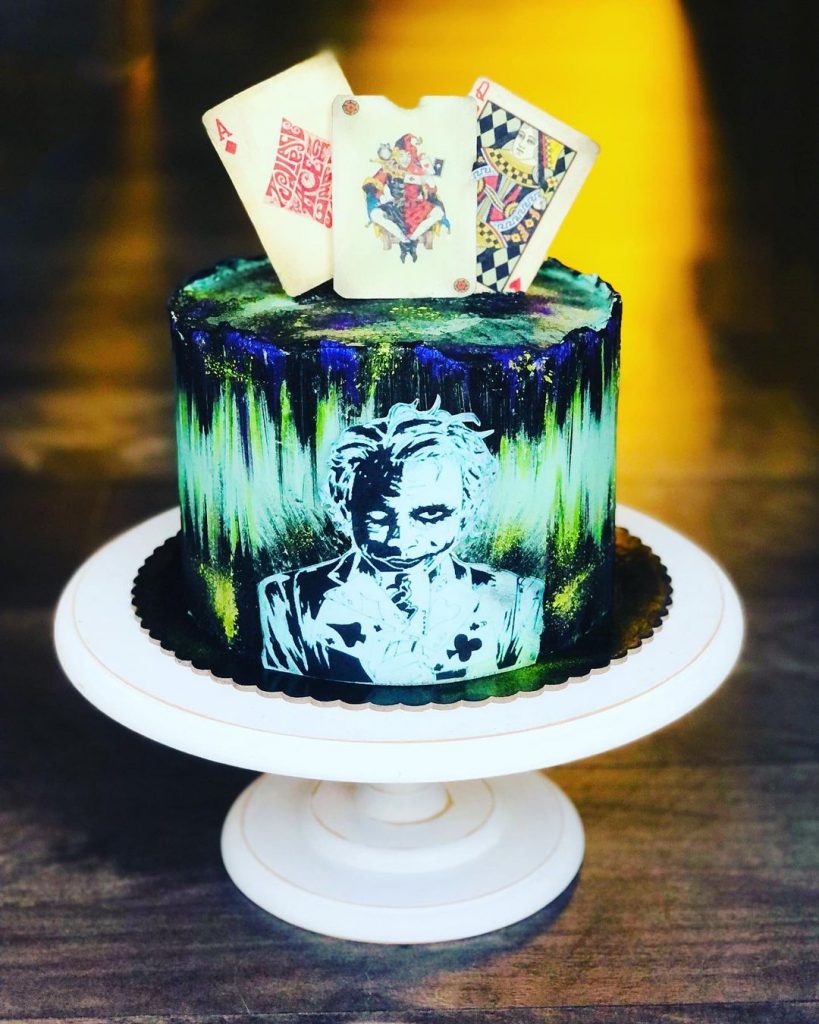 Joker Card Cake 1