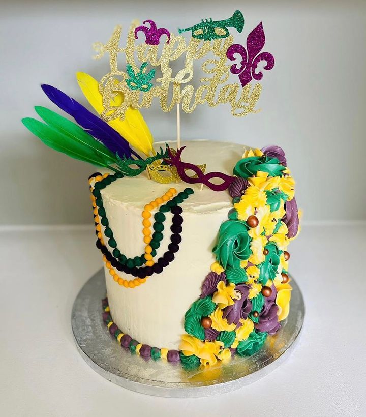 Mardi Gras King Cake 2