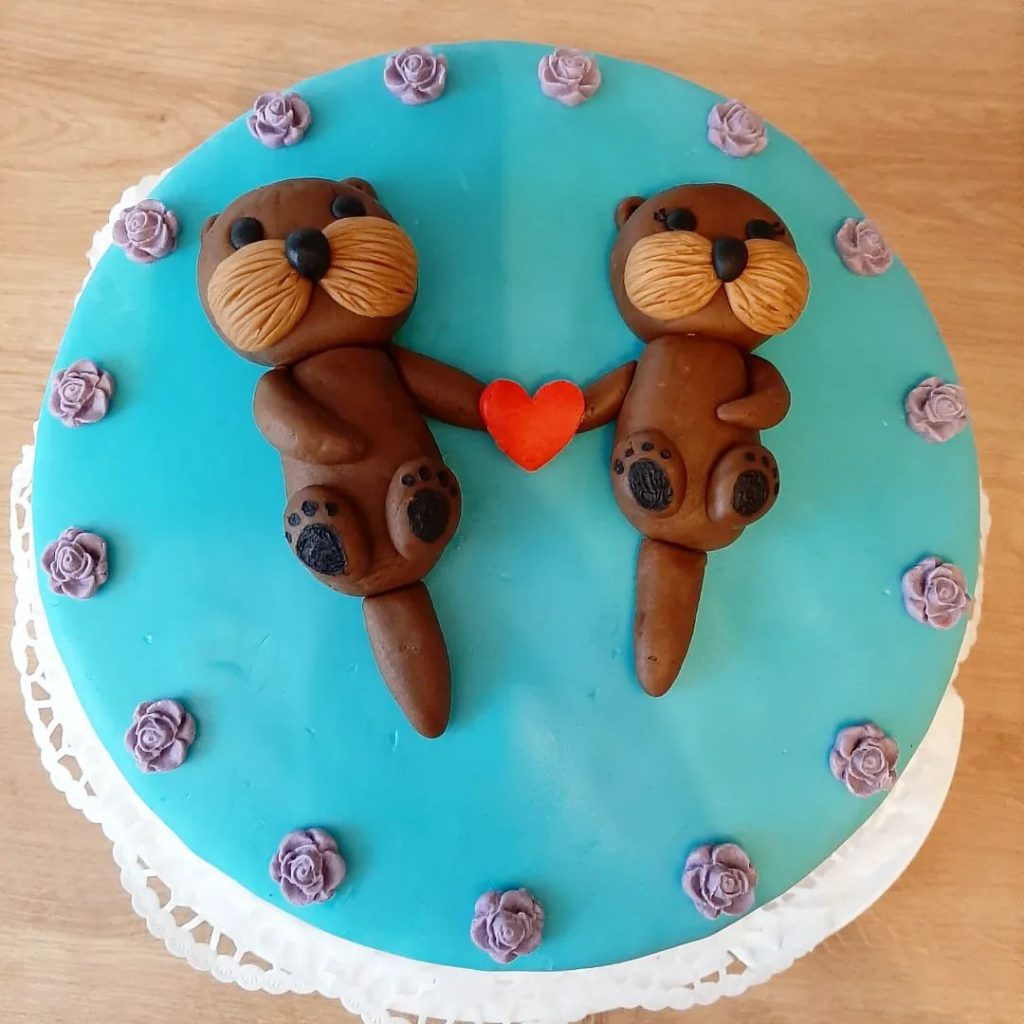 Otter Cake Images