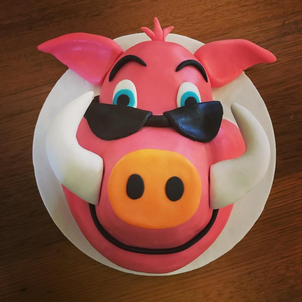 Cute Hog Cake Design Ideas 2