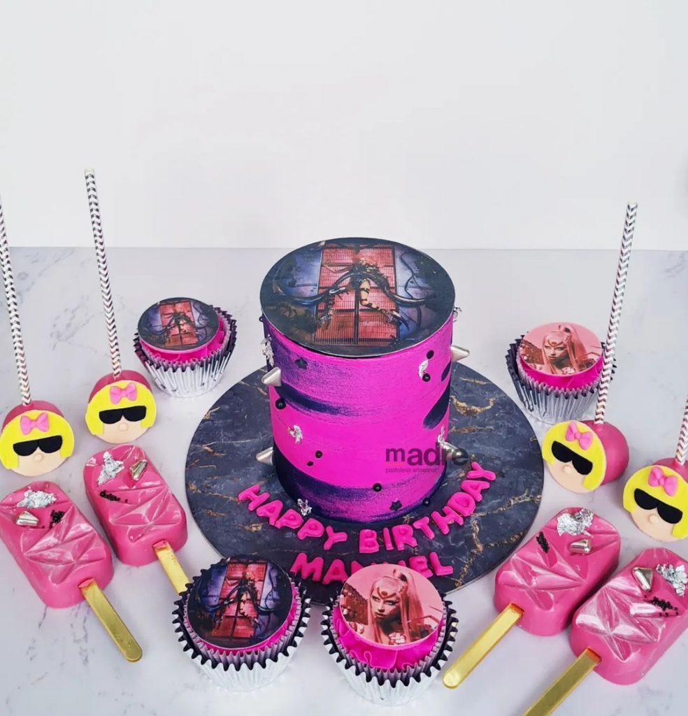 Lady Gaga Cake Pops