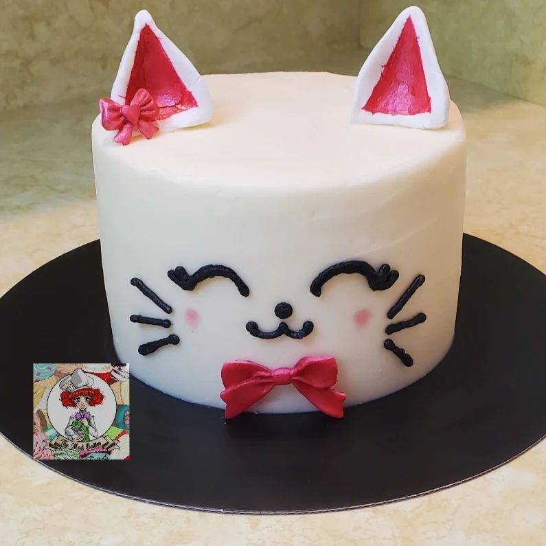 Simple Kitten Cake Design 2